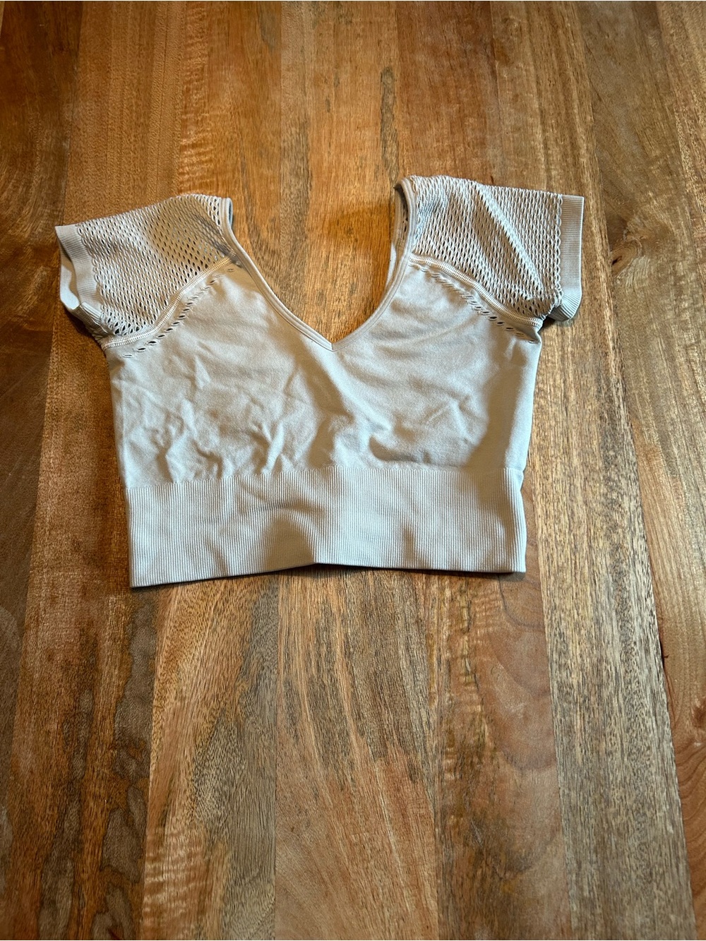 aerie V-Neck Short Sleeve Seamless Crop Top - Cream